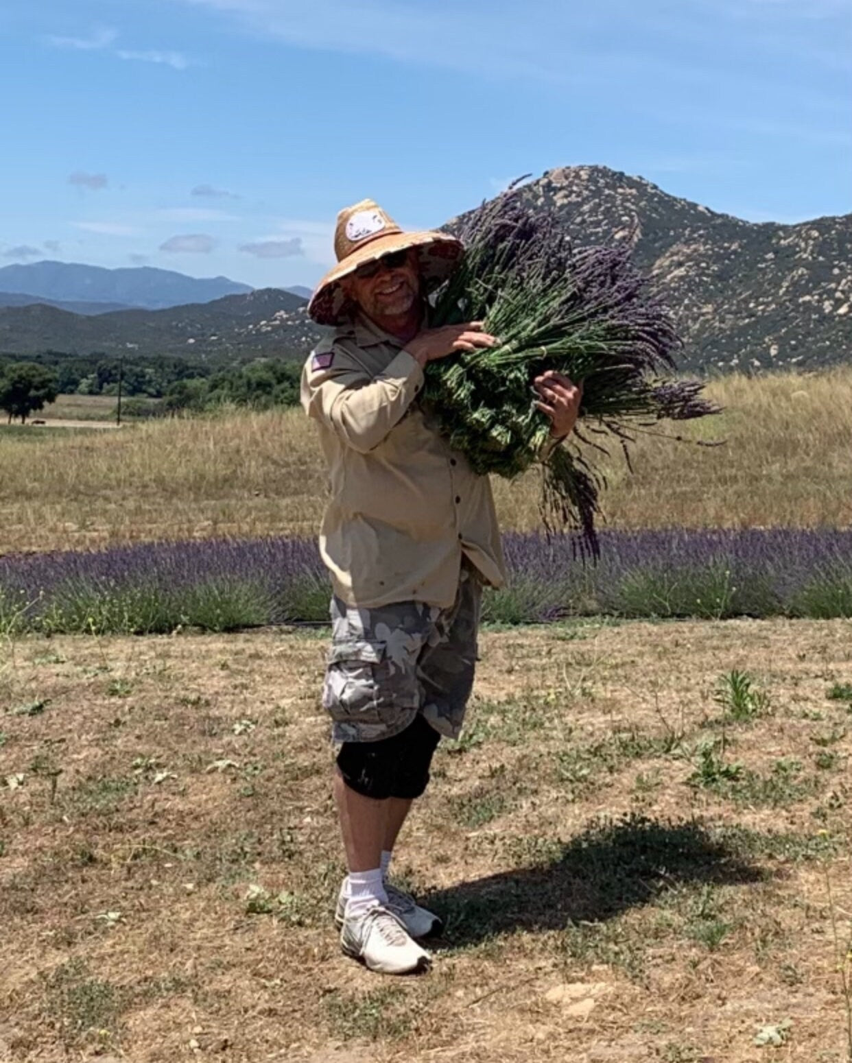 Lavender Essential Oil - 10 milliliters of Grosso 100% Pure Lavender Oil